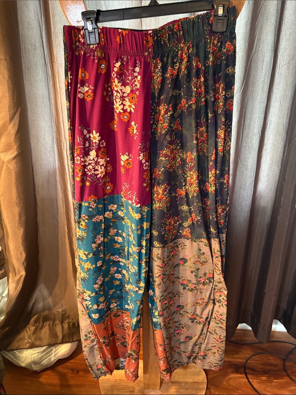 Natural Life Patchwork Floral Wide-Leg Pants  pull on Large